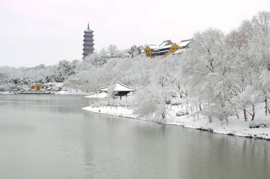 绿杨城郭2冬.jpg